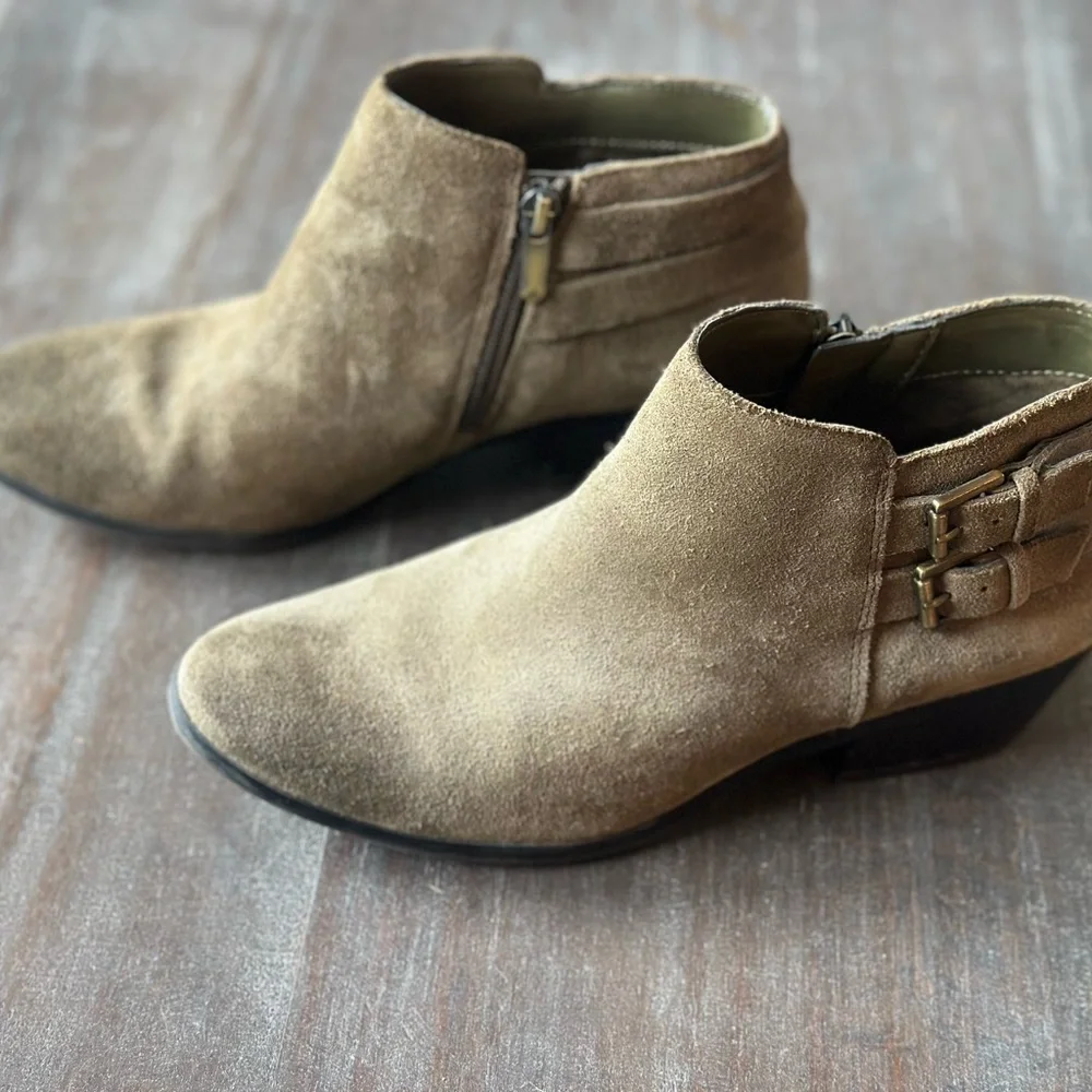 Sam Edelman Women’s Olive Green Suede Strappy Buckle Zip Ankle Booties Size 7